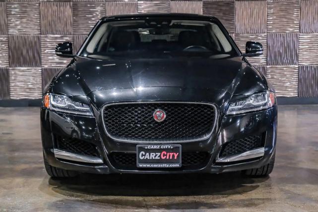 Photo of 2020 Black Jaguar XF