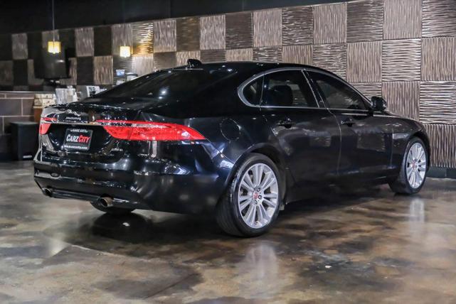 Photo of 2020 Black Jaguar XF