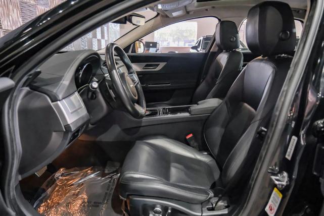 Photo of 2020 Black Jaguar XF