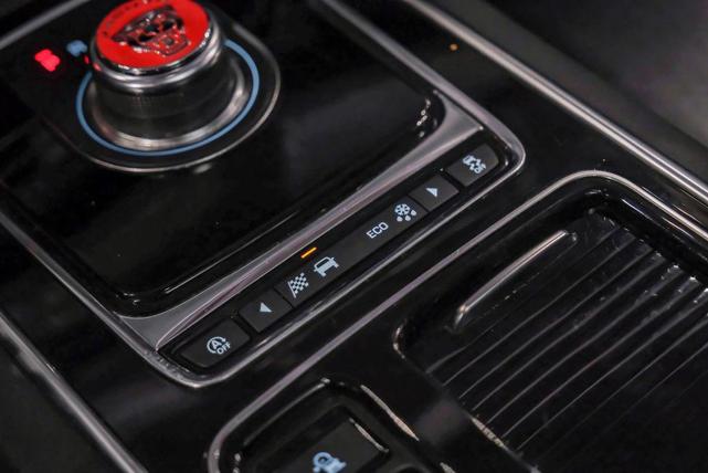 Photo of 2020 Black Jaguar XF