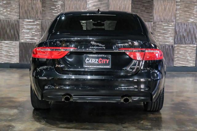 Photo of 2020 Black Jaguar XF
