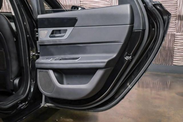 Photo of 2020 Black Jaguar XF
