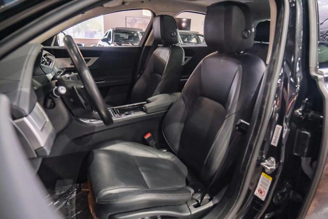 Photo of 2020 Black Jaguar XF