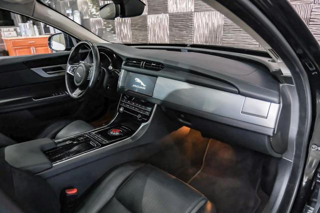 Photo of 2020 Black Jaguar XF