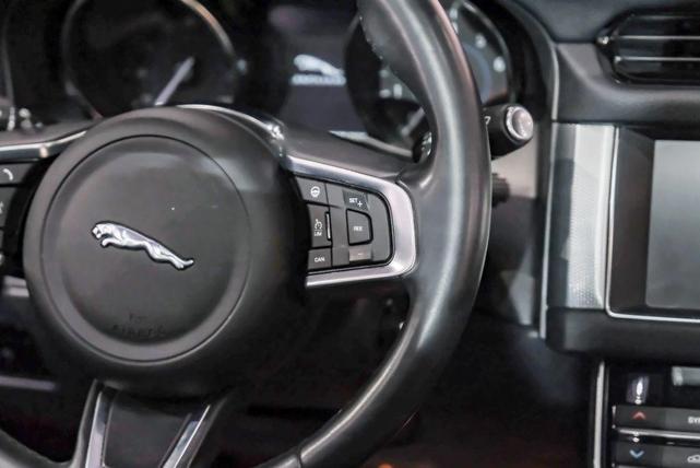Photo of 2020 Black Jaguar XF