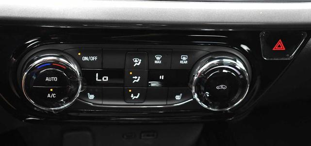 Photo of 2025 Sterling Gray Metallic Chevrolet Trax