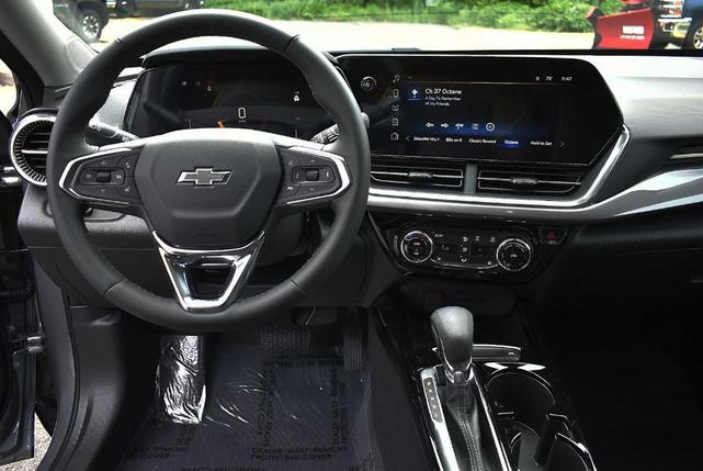 Photo of 2025 Sterling Gray Metallic Chevrolet Trax