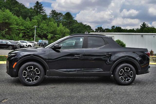Photo of 2022 Phantom Black Hyundai SANTA CRUZ