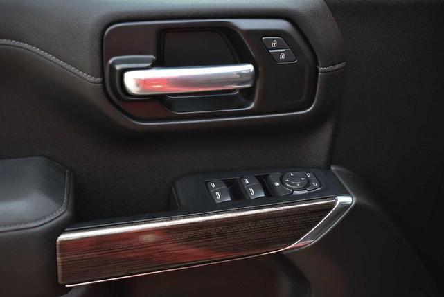 Photo of 2021 Red Chevrolet Silverado 1500