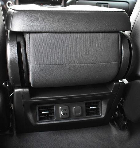 Photo of 2021 Red Chevrolet Silverado 1500