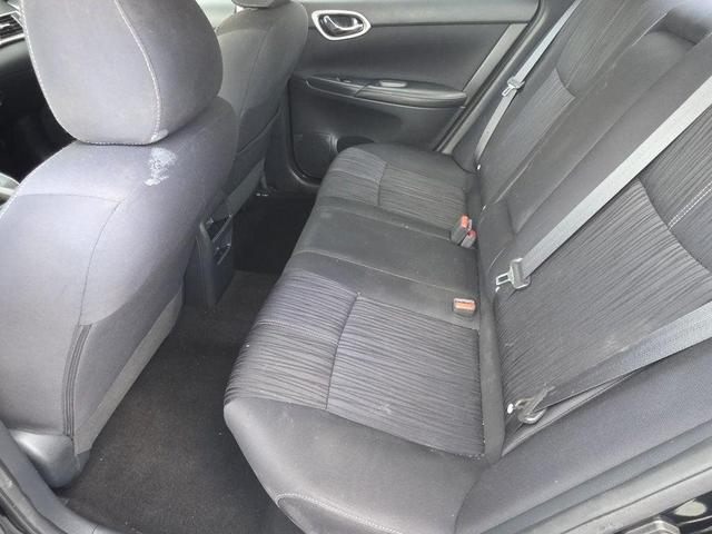 Photo of 2016 Black Nissan Sentra
