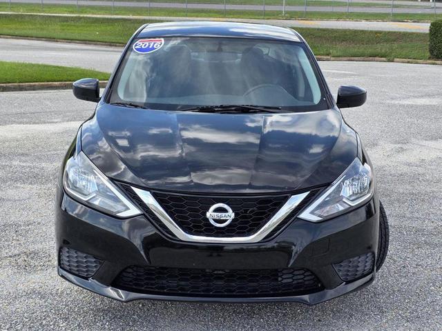 Photo of 2016 Black Nissan Sentra