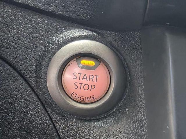 Photo of 2016 Black Nissan Sentra