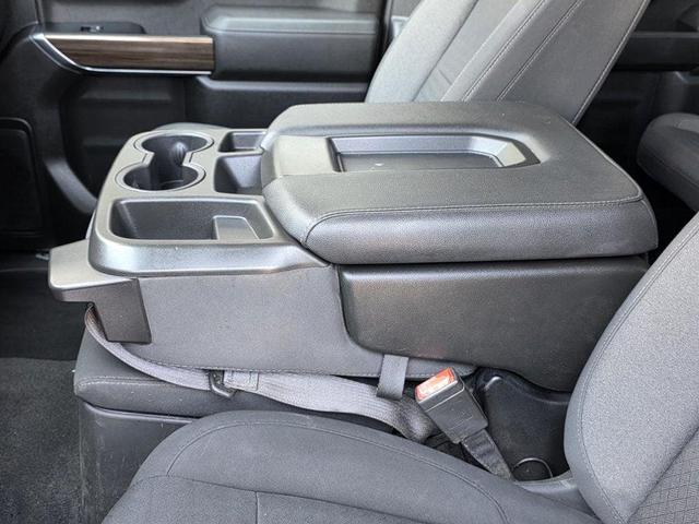 Photo of 2022 Red Chevrolet Silverado 1500