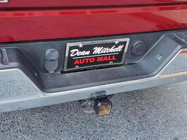 Photo of 2022 Red Chevrolet Silverado 1500