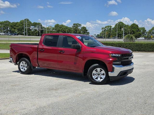 Photo of 2022 Red Chevrolet Silverado 1500