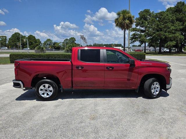Photo of 2022 Red Chevrolet Silverado 1500