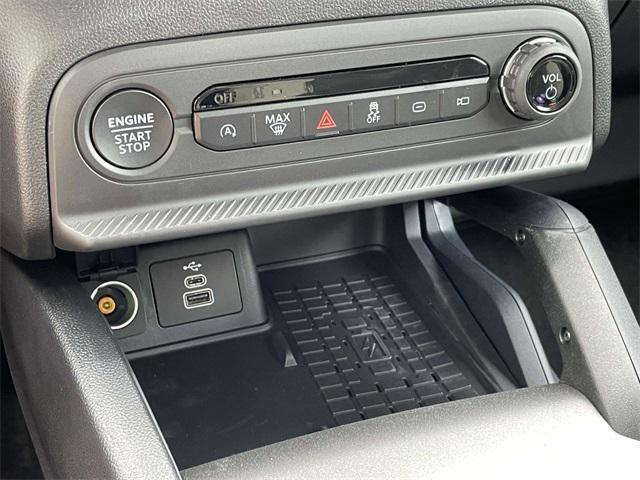 Photo of 2025 Carbonized Gray Metallic Ford Bronco Sport