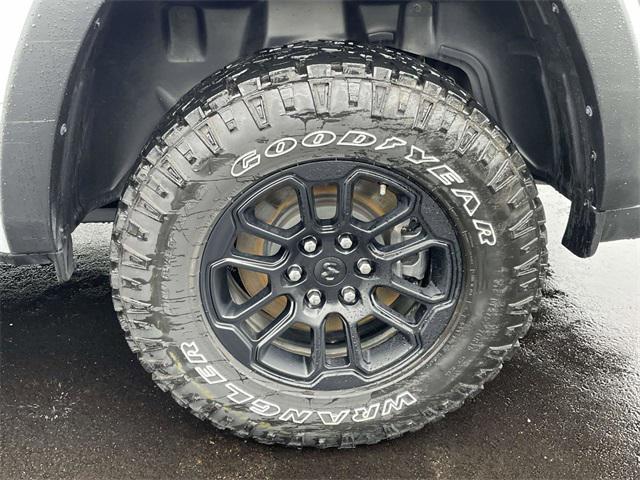Photo of 2025 Bright White Clearcoat RAM 1500