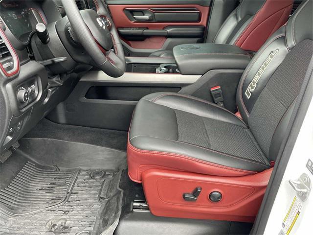 Photo of 2025 Bright White Clearcoat RAM 1500