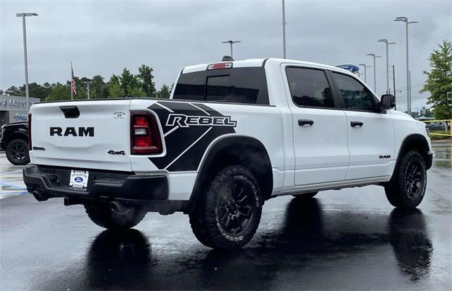 Photo of 2025 Bright White Clearcoat RAM 1500