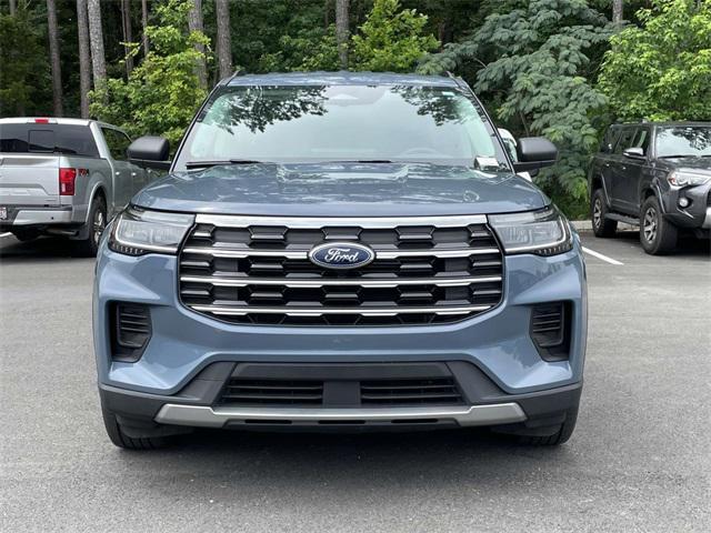 Photo of 2025 Vapor Blue Ford Explorer