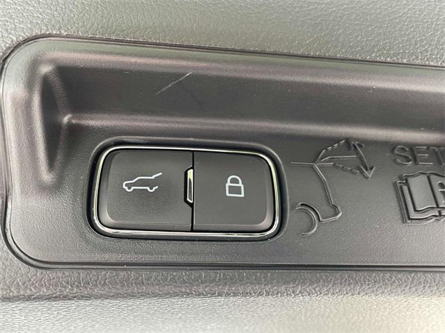 Photo of 2025 Vapor Blue Ford Explorer