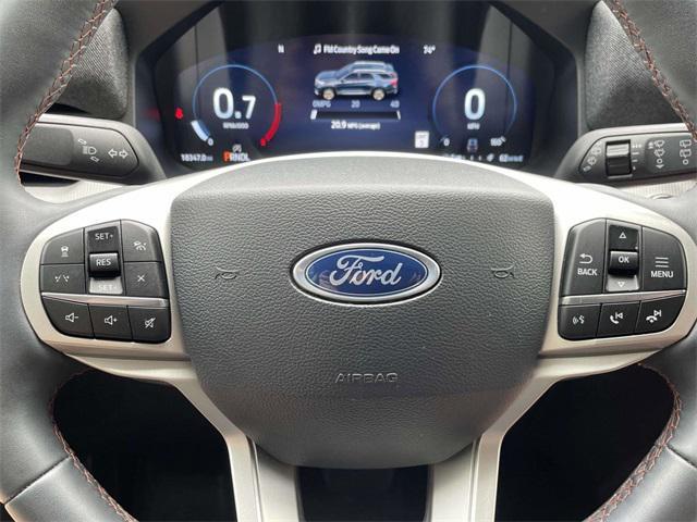 Photo of 2025 Vapor Blue Ford Explorer