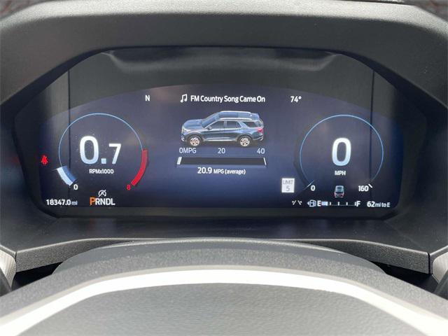 Photo of 2025 Vapor Blue Ford Explorer