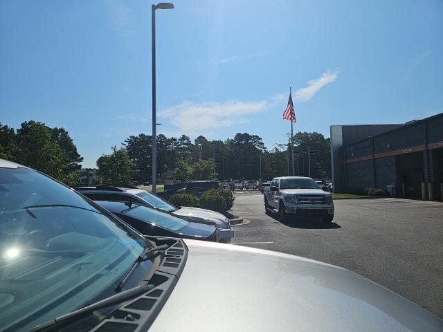 Photo of 2023 Iconic Silver Metallic Ford F-150 Lightning