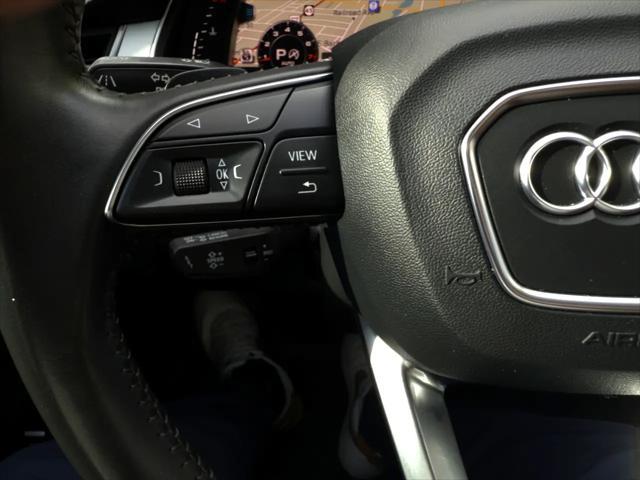Photo of 2018 Ink Blue Metallic Audi Q7