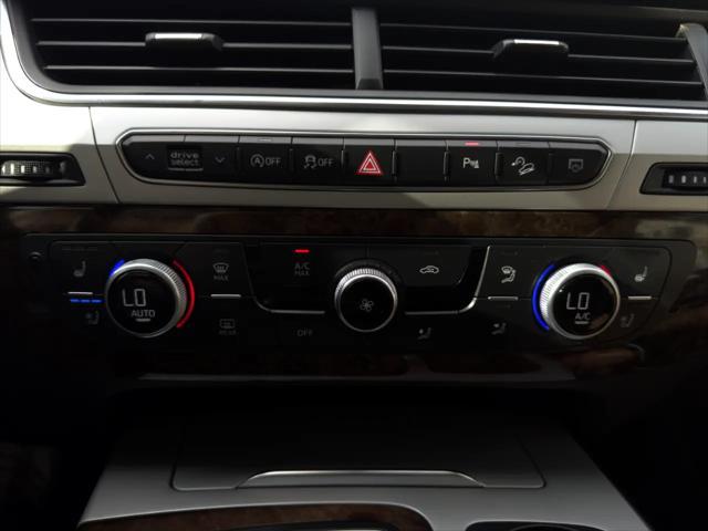 Photo of 2018 Ink Blue Metallic Audi Q7