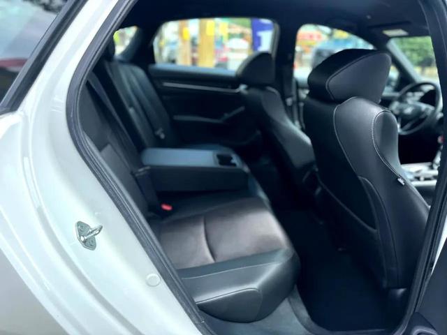 Photo of 2022 Platinum White Pearl Honda Accord