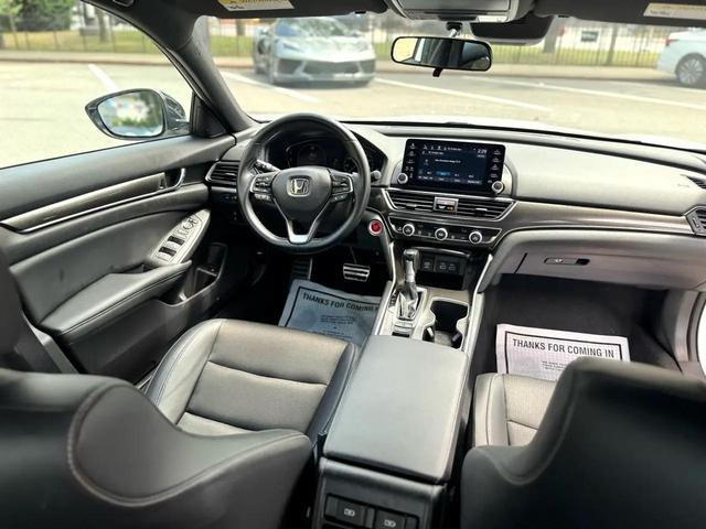 Photo of 2022 Platinum White Pearl Honda Accord