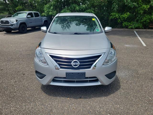 2016 Nissan Versa