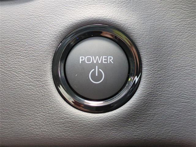 Photo of 2025 Wind Chill Prl Toyota Tundra Hybrid