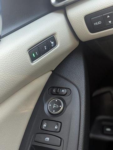 Photo of 2020 Platinum White Pearl Honda Accord