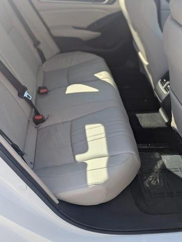 Photo of 2020 Platinum White Pearl Honda Accord