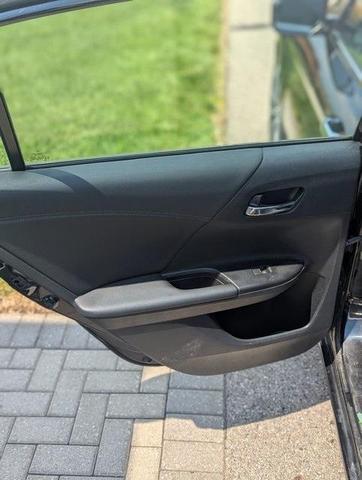 Photo of 2014 Crystal Black Pearl Honda Accord