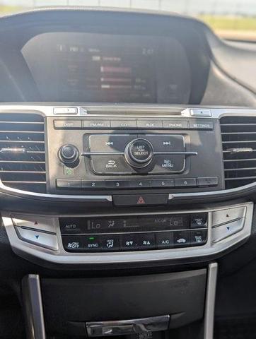 Photo of 2014 Crystal Black Pearl Honda Accord