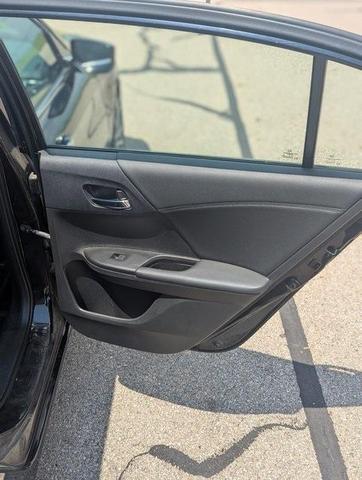 Photo of 2014 Crystal Black Pearl Honda Accord