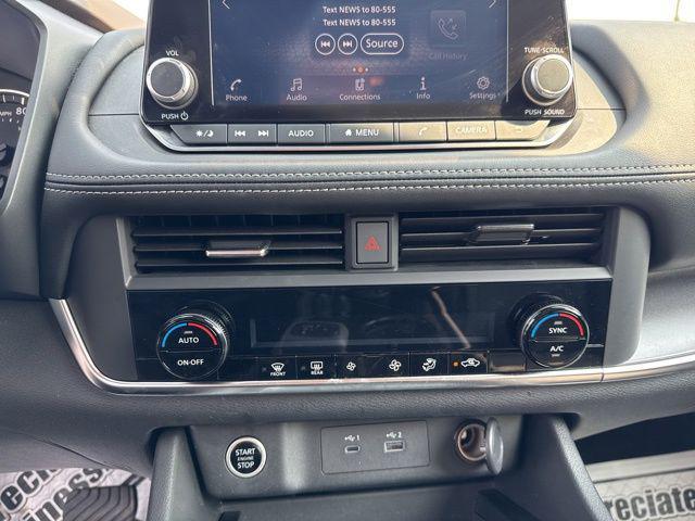 Photo of 2023 Scarlet Ember Tintcoat Nissan Rogue