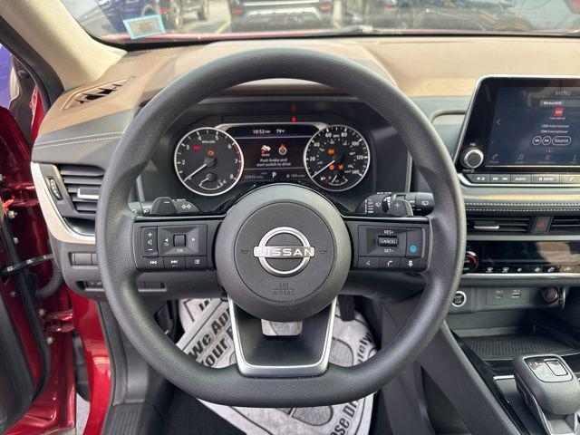 Photo of 2023 Scarlet Ember Tintcoat Nissan Rogue