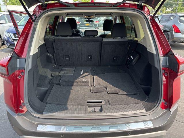 Photo of 2023 Scarlet Ember Tintcoat Nissan Rogue