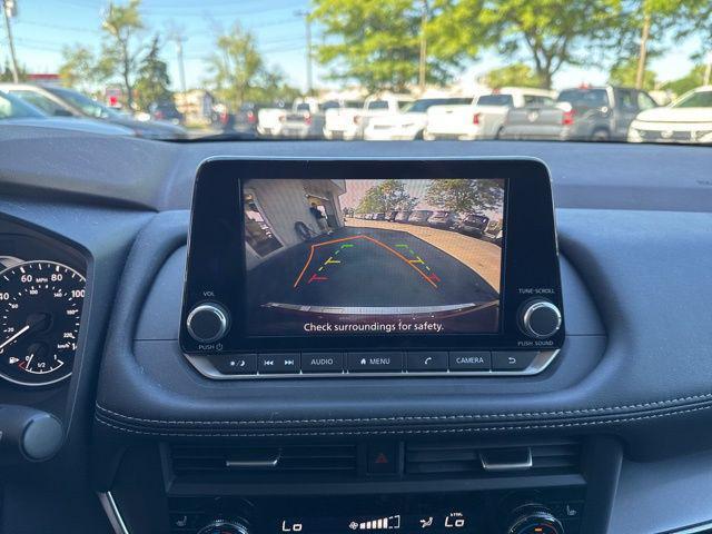 Photo of 2023 Scarlet Ember Tintcoat Nissan Rogue