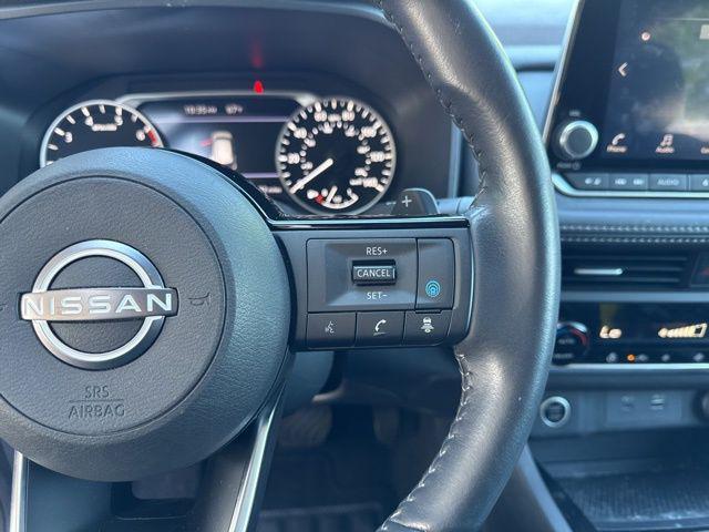 Photo of 2023 Scarlet Ember Tintcoat Nissan Rogue