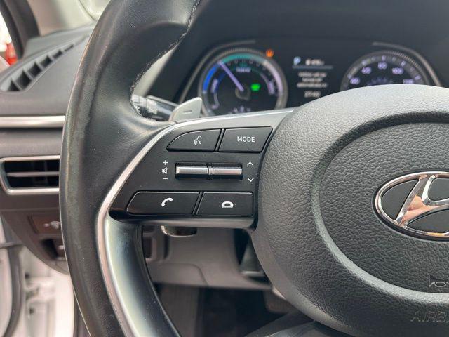 Photo of 2021 Hyper White Hyundai SONATA