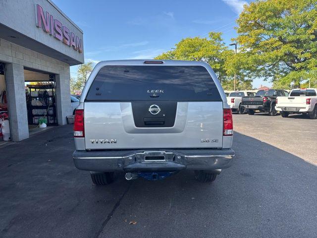 Photo of 2004 Radiant Silver Nissan Titan