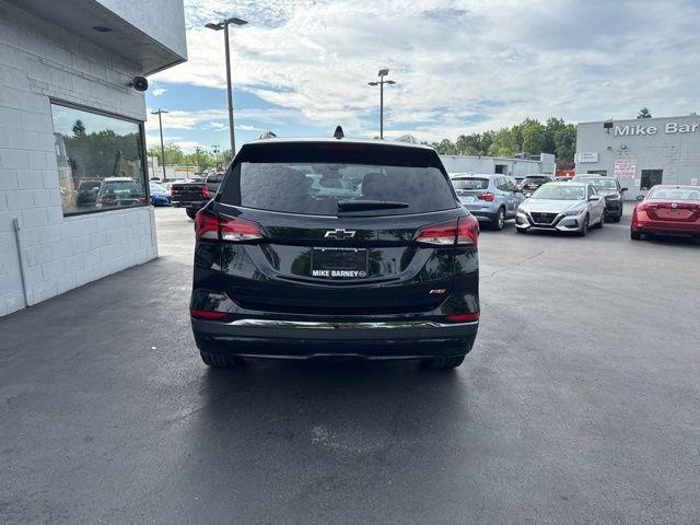 Photo of 2023 Mosaic Black Metallic Chevrolet Equinox