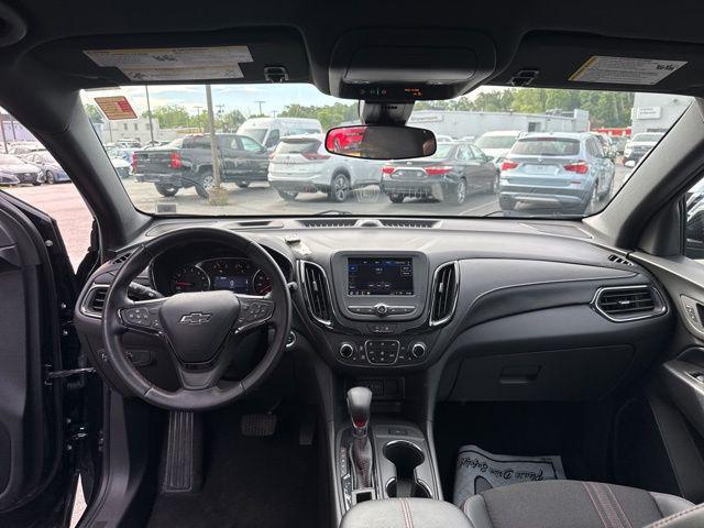 Photo of 2023 Mosaic Black Metallic Chevrolet Equinox